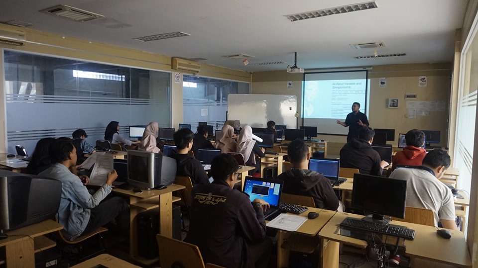 Pelatihan 2 PyTrain