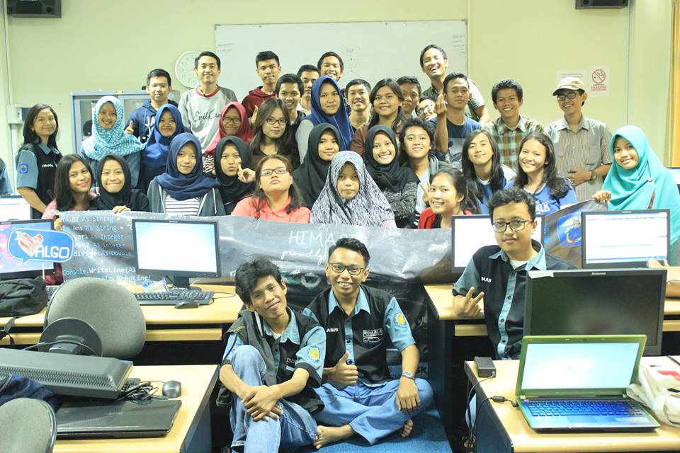 Pelatihan ”KODE (Knowing and Learning)”