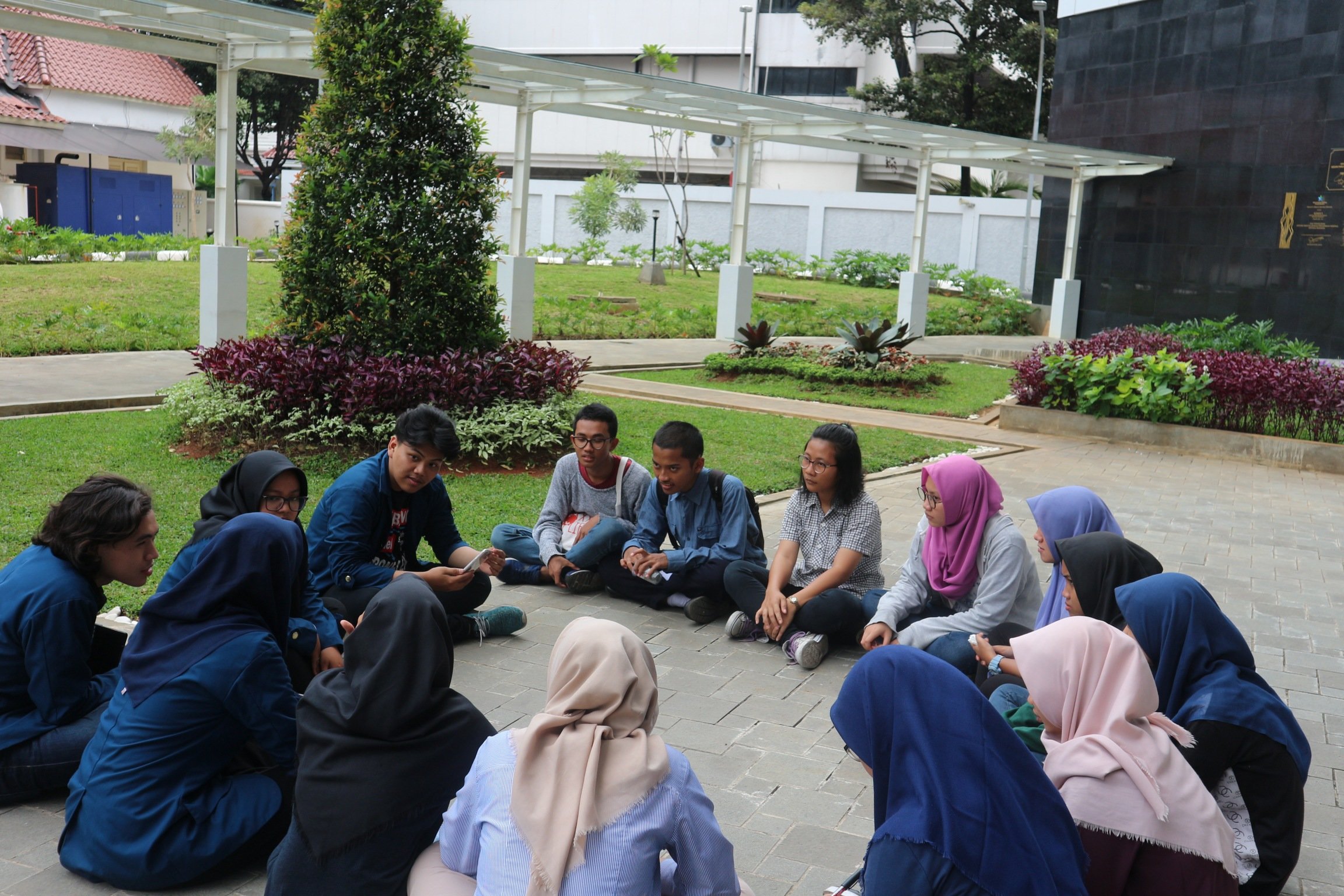 Meet and Greet”GGWP(Get Gathering With People)”