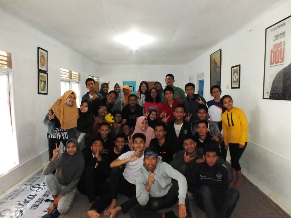 TWITER RELATIVE (REGENERATION , LEARNING, CREATIVE, INNOVATIVE)
