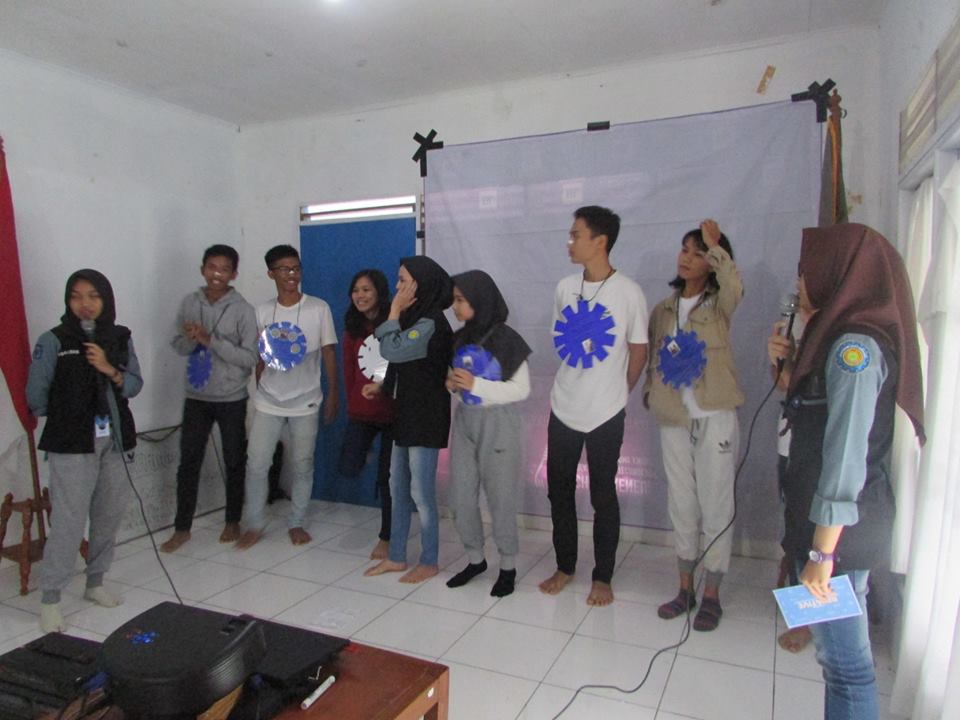 TWITER RELATIVE (REGENERATION , LEARNING, CREATIVE, INNOVATIVE)