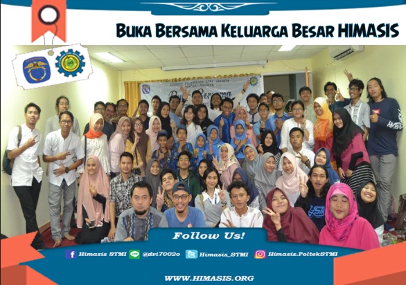Keluarga besar HIMASIS buka bersama dengan adik-adik Yayasan AL KAHFI