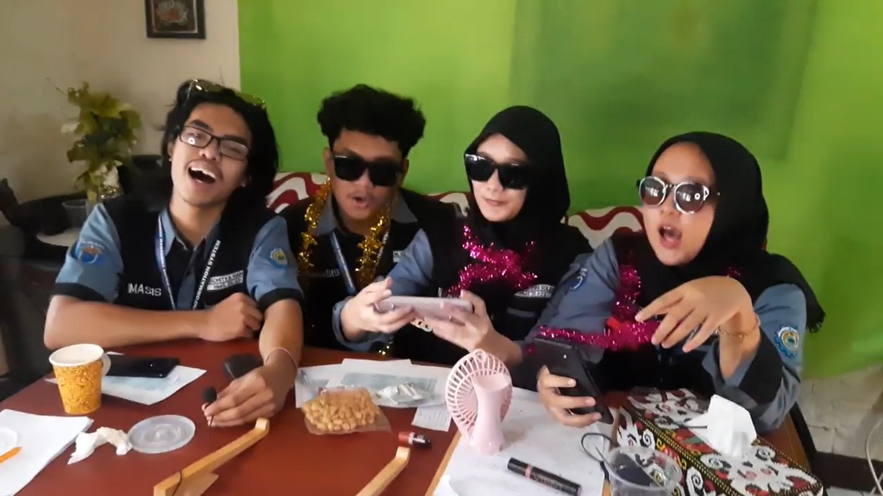 Twiter ”AGENCY” 2021